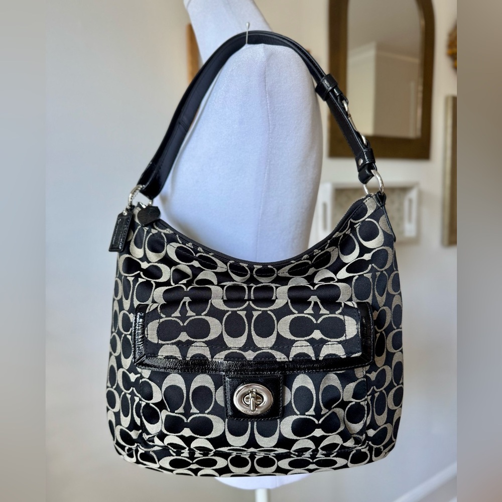 Coach Penelope Signature Shoulder Bag • Black/Gray with Black Patent Leather